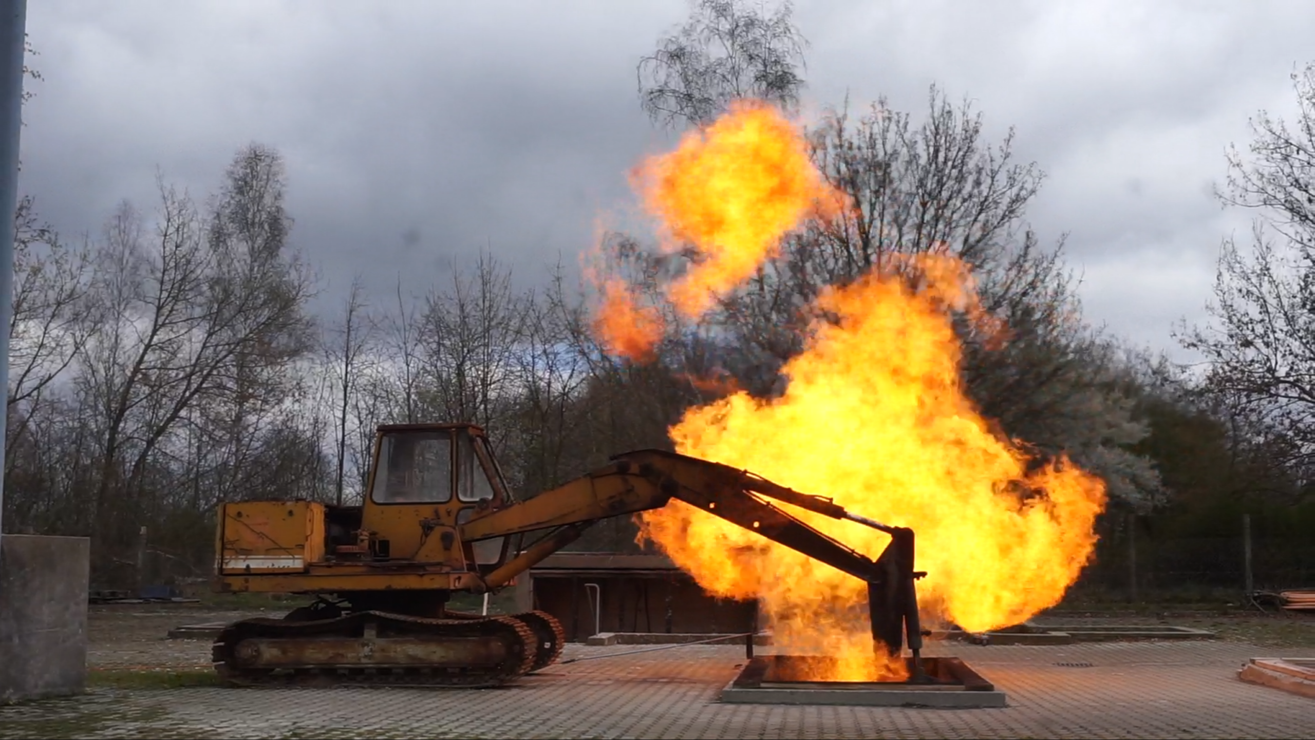 Demonstration von Unfallszenarien im Gasbereich an der Demonstrationsanlage des DBI