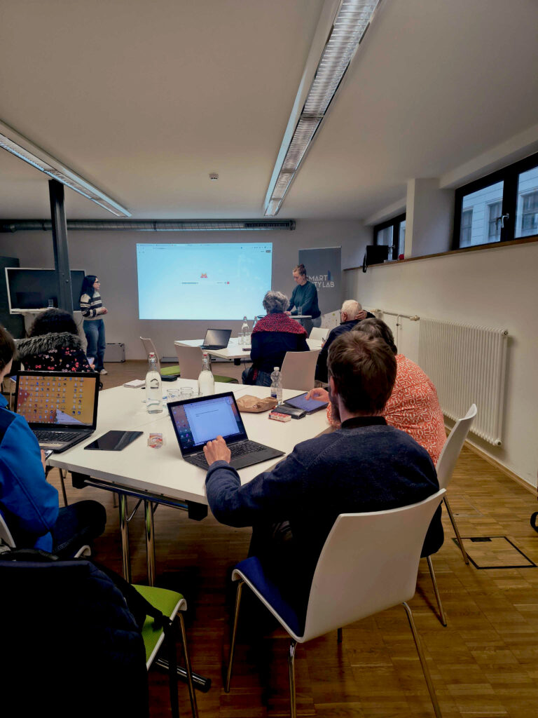 Foto während des Workshops im Smart City Lab Leipzig