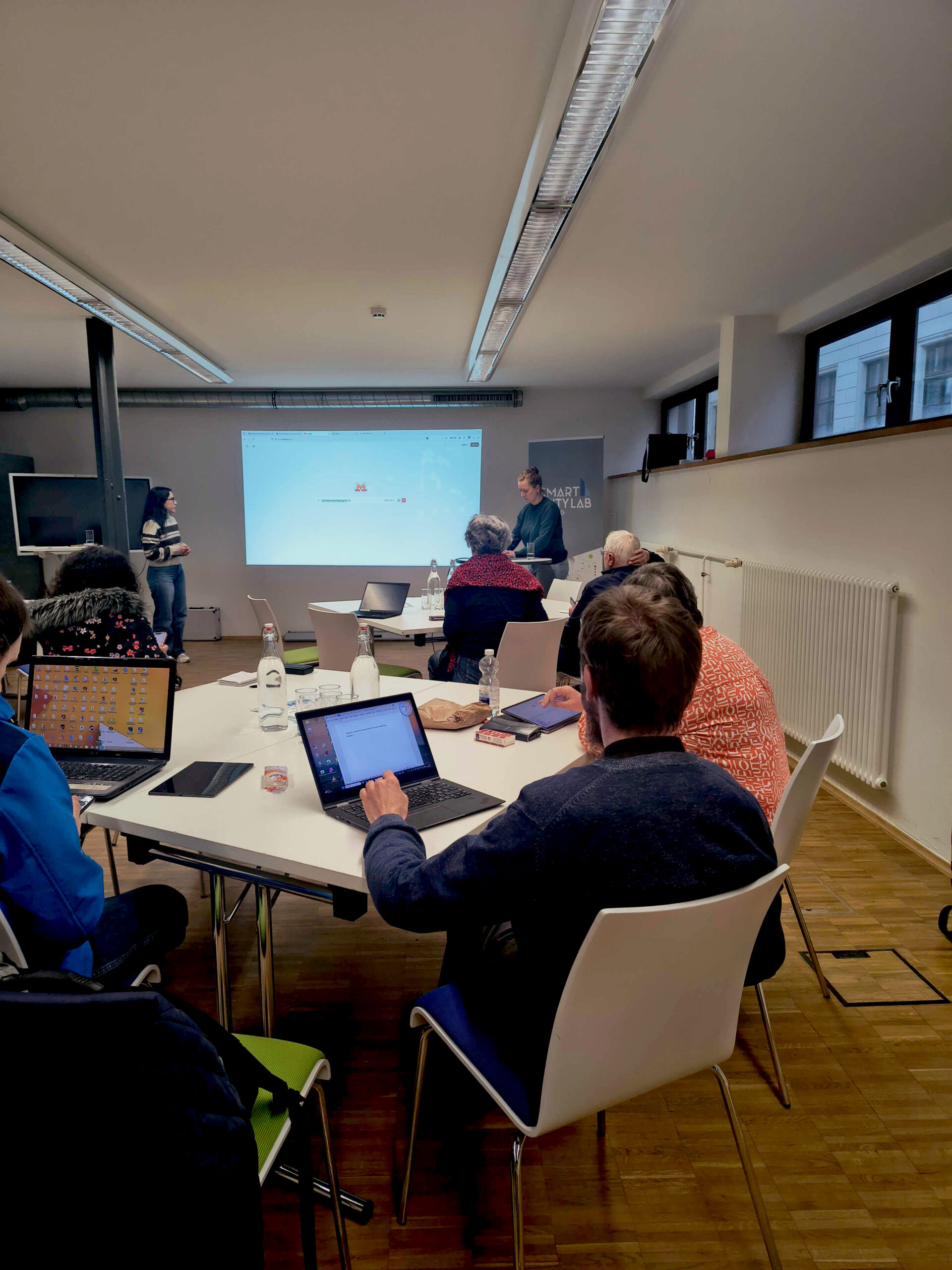 Foto während des Workshops im Smart City Lab Leipzig